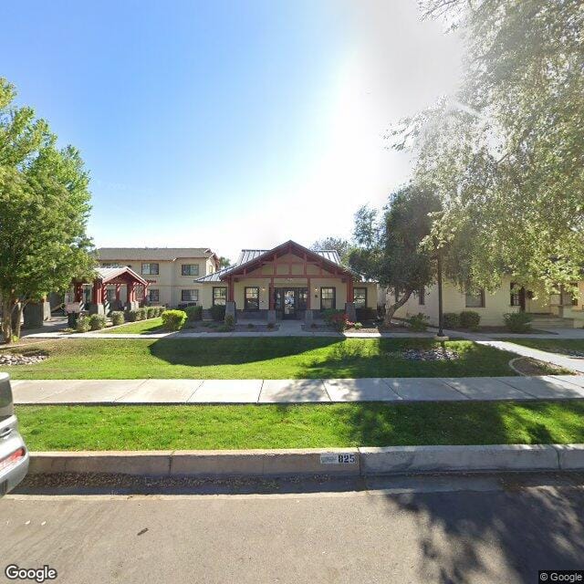 Roosevelt Commons Apts