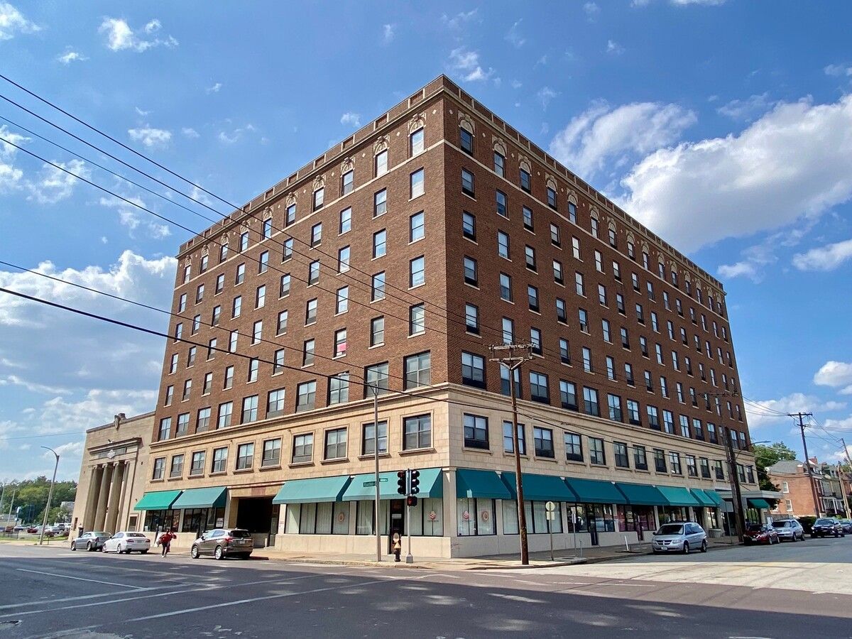 Roosevelt Towne Apts