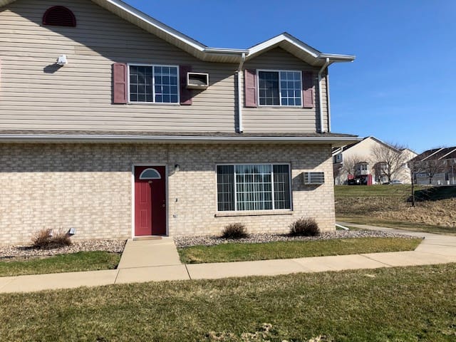 Royal Oaks Townhomes