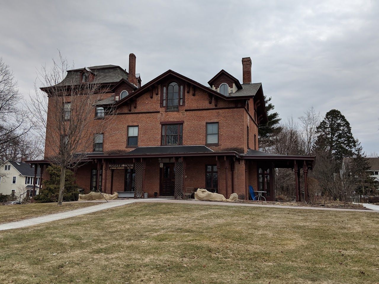 Ruggles House