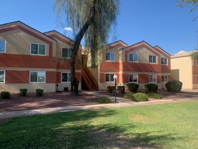 Saguaro Gardens