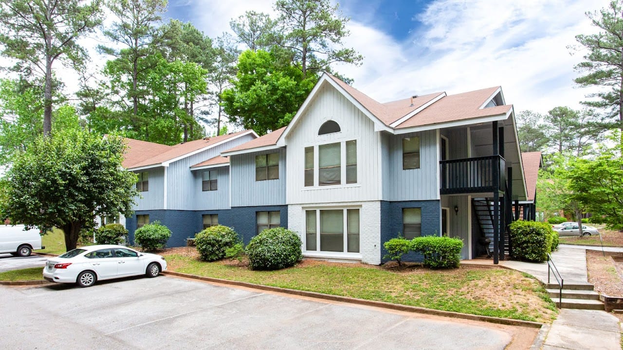 Salem Glen Apts Iii