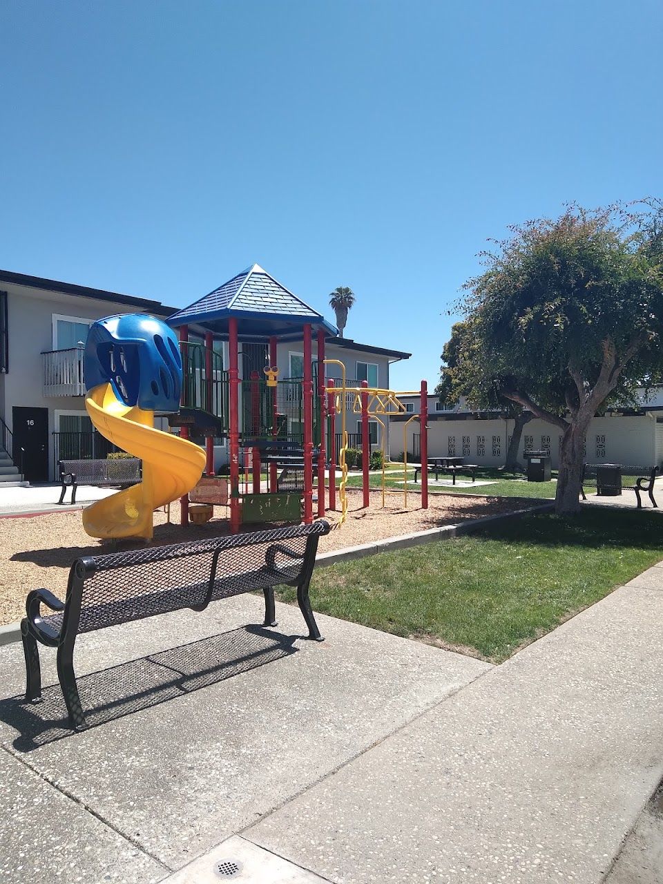 Salinas Pointe Apts
