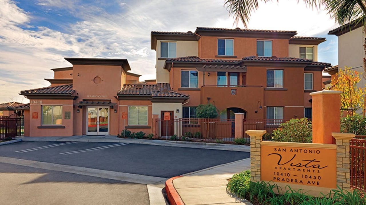 San Antonio Vista Apts