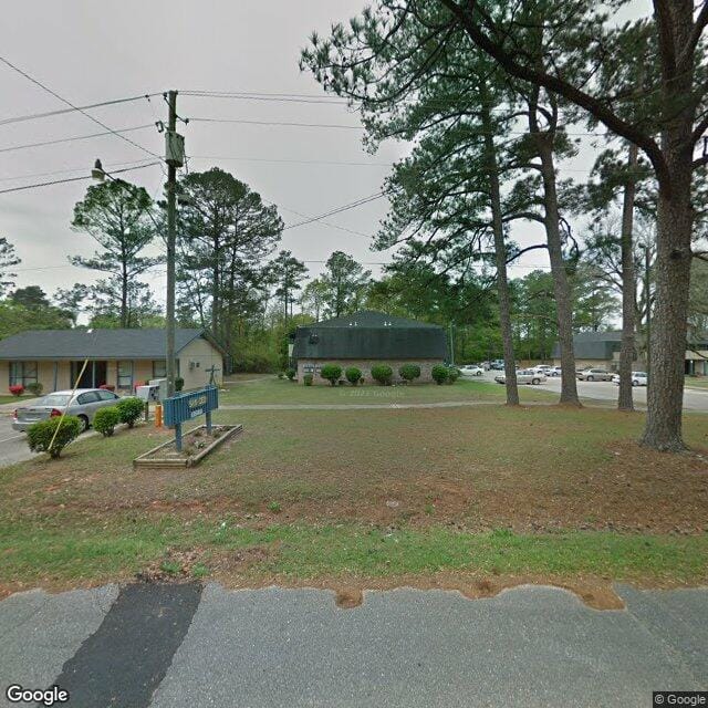 San Dee Apartments