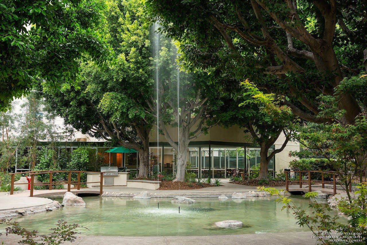 Santa Ana Towers