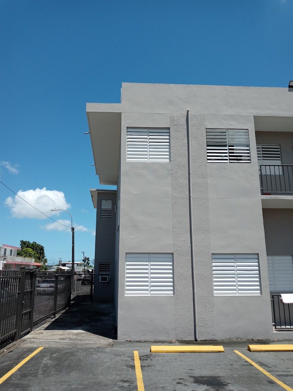 Santa Juanita Apts