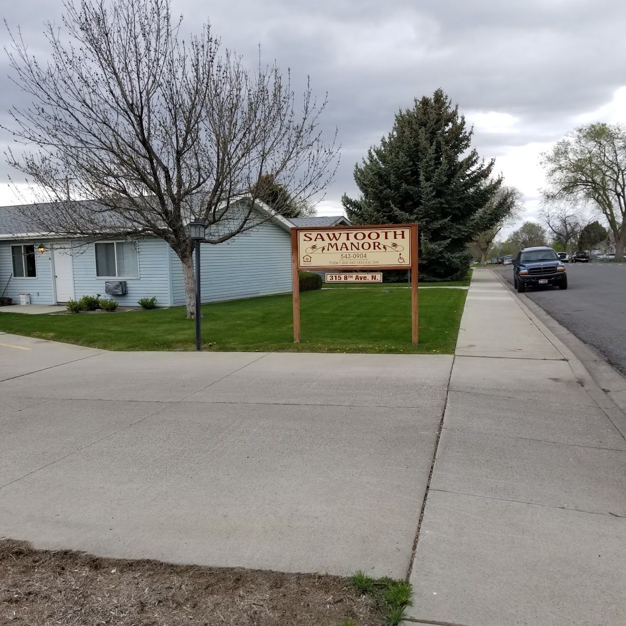 Sawtooth Manor