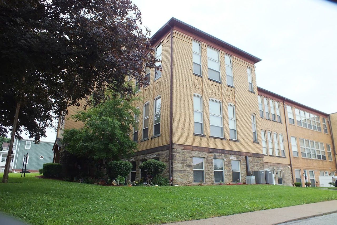 Schoolhouse Square