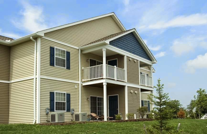 Seneca Place Apts