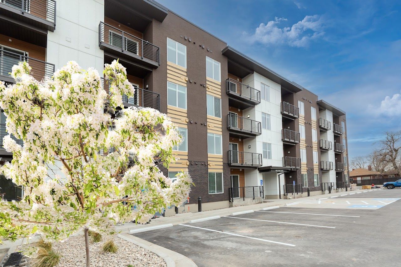 Senior Living On Washington