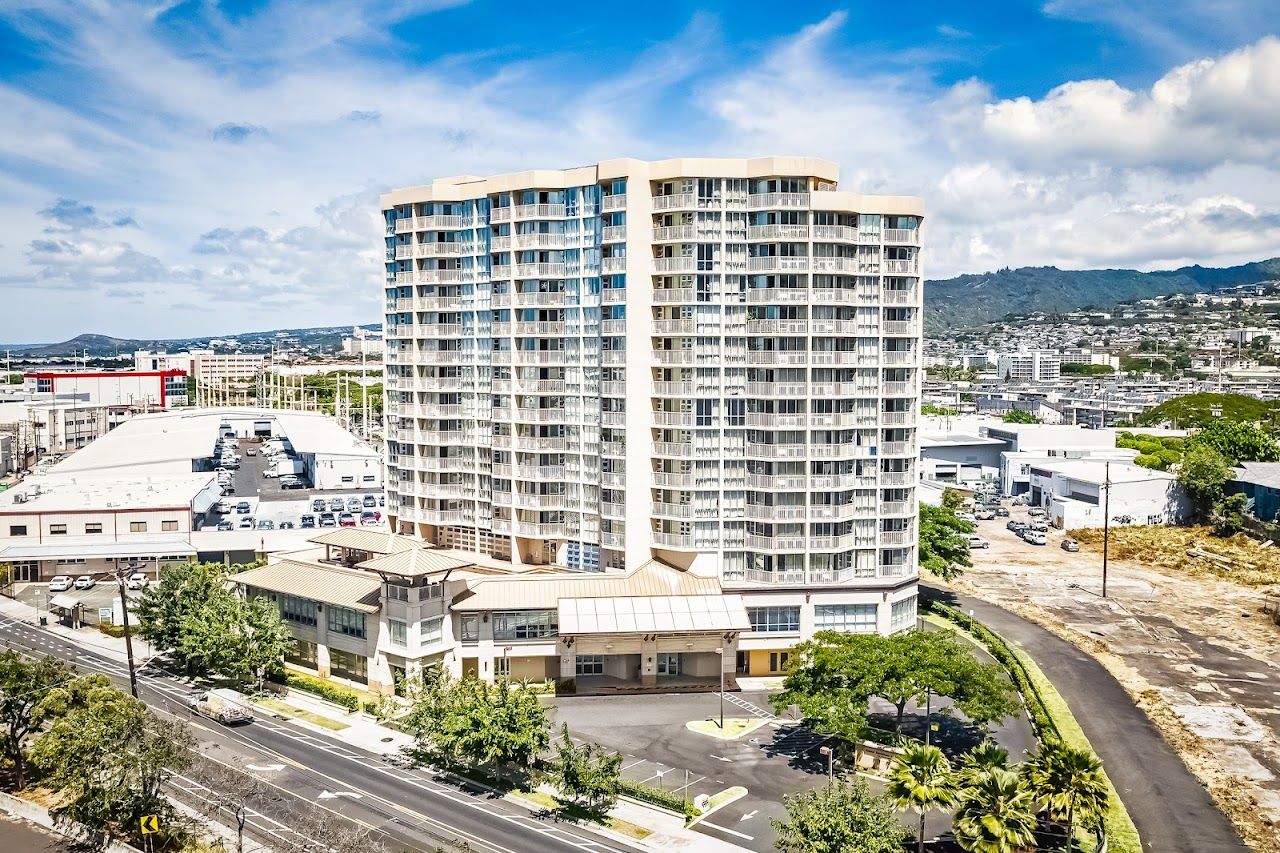 Senior Residence At Iwilei