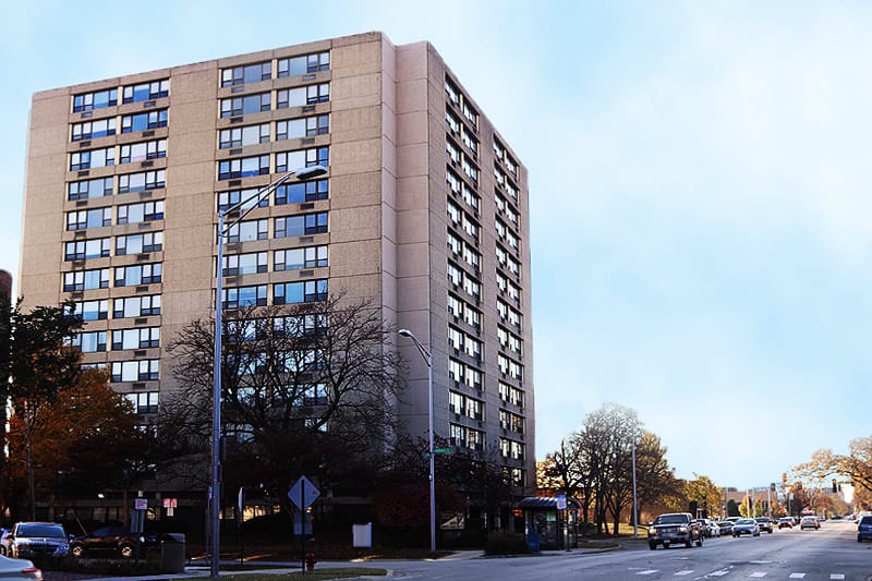 Senior Suites Of Norwood Park