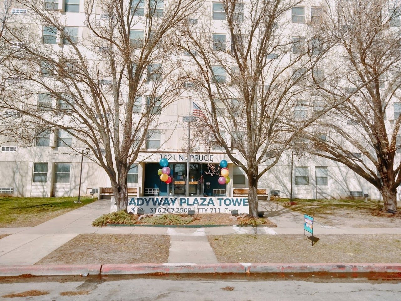 Shadyway Plaza Tower