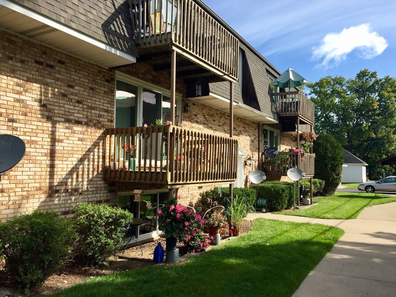 Sharon Ann Apartments