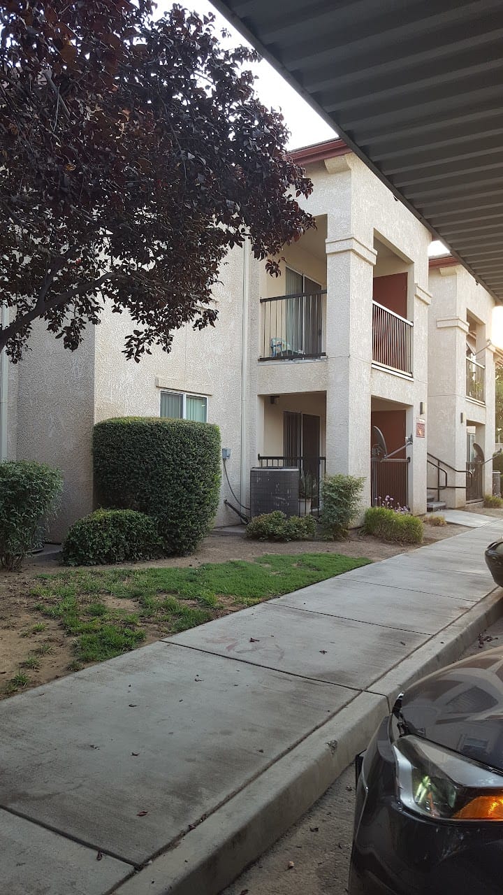 Sherwood Point Apts