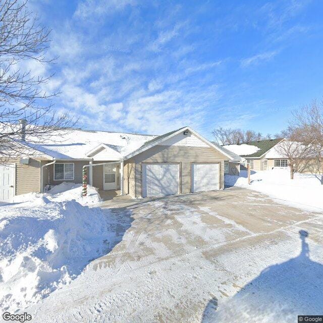 Sheyenne Square Townhomes