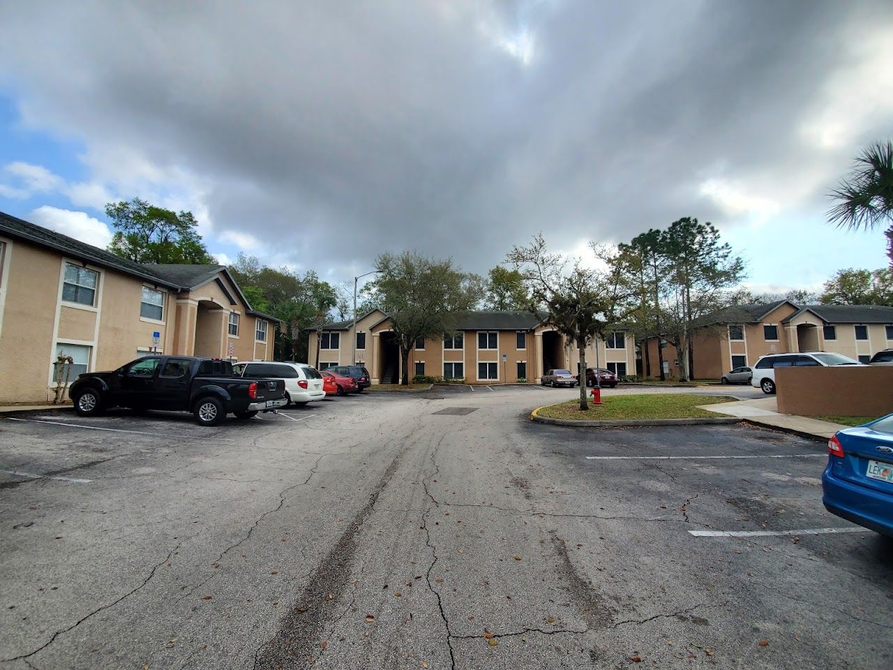 Silver Hills Apts