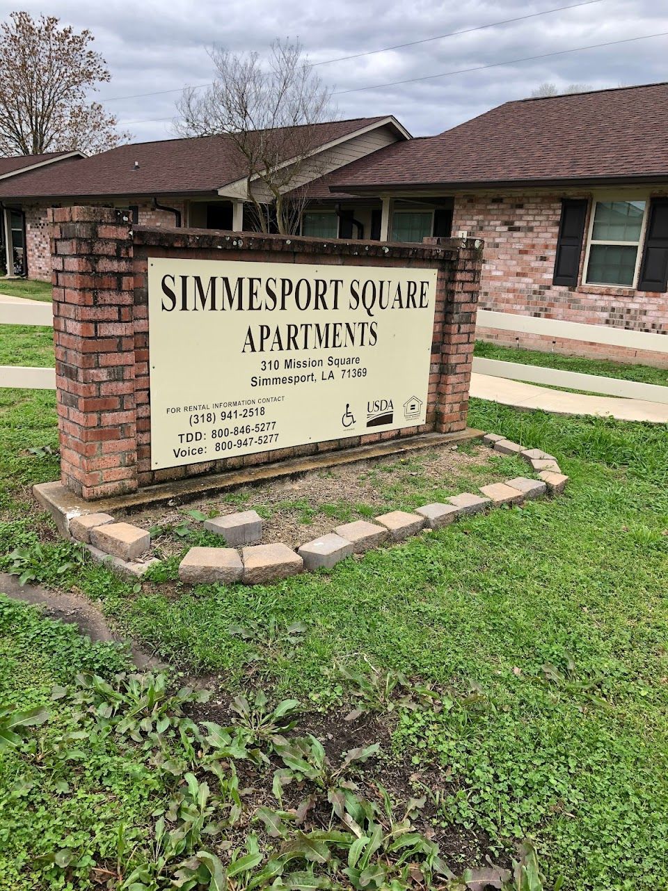Simmesport Square Apartments