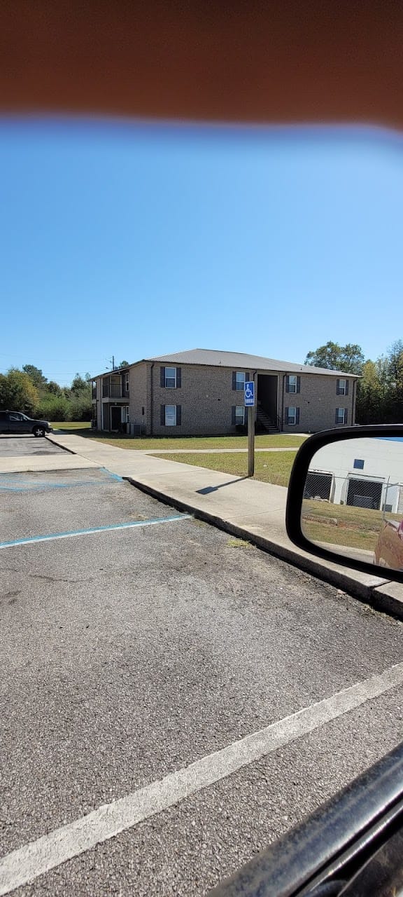 Skyline Apts