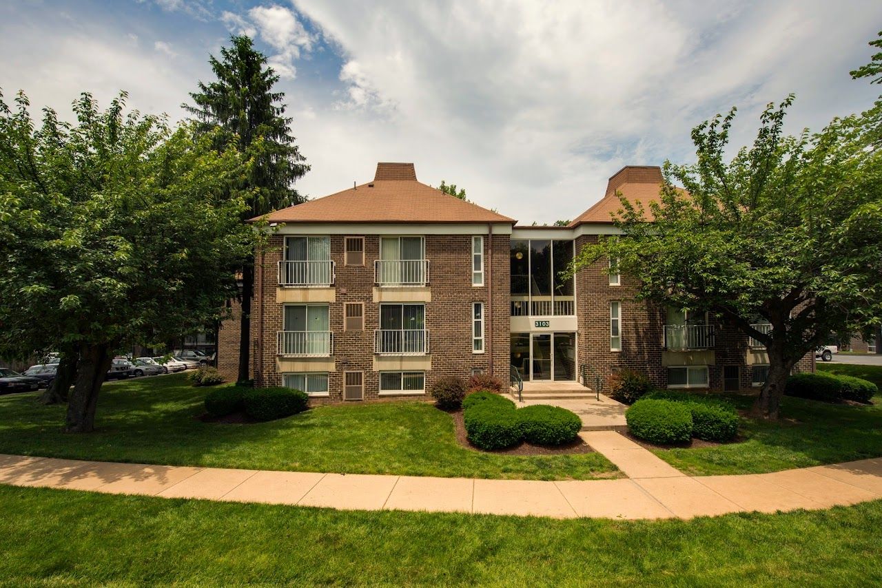 Somerset Apts