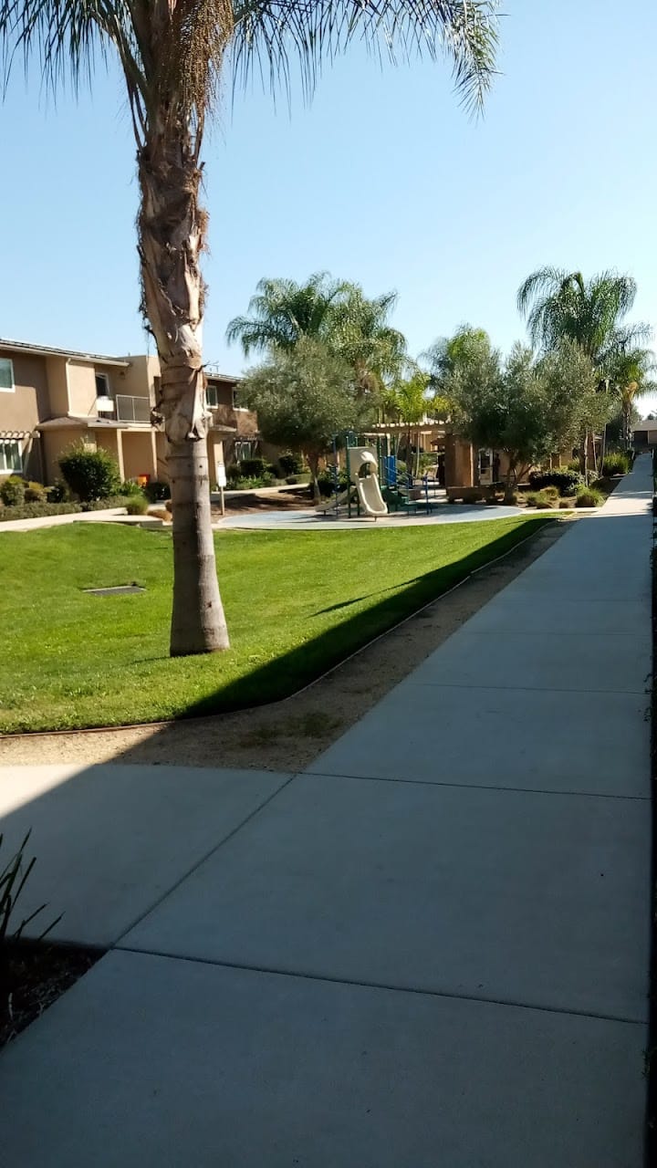 Sonoma Court Apartments
