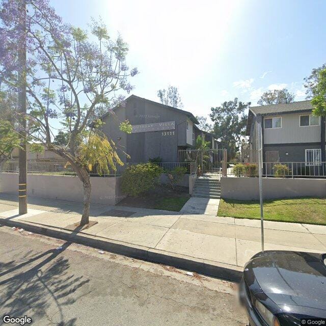 South Bay Villa Apts