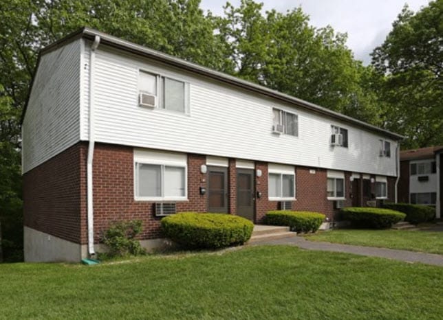 Southford Park Apts
