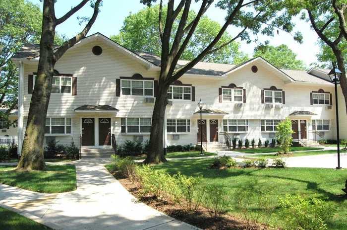Spinney Hill Homes I