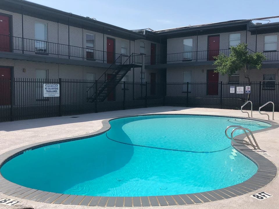 Spring Chase Apts