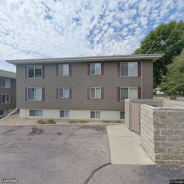 Spring Hill Apts