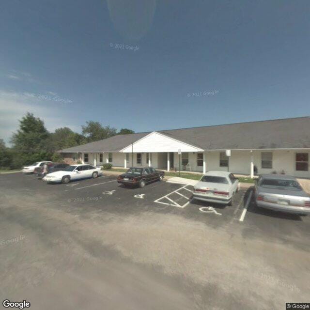 Spring Tree Villas Apts