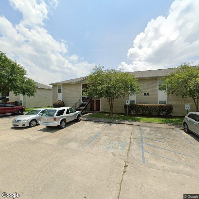 Springtree Apts