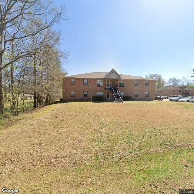 Springville Apts
