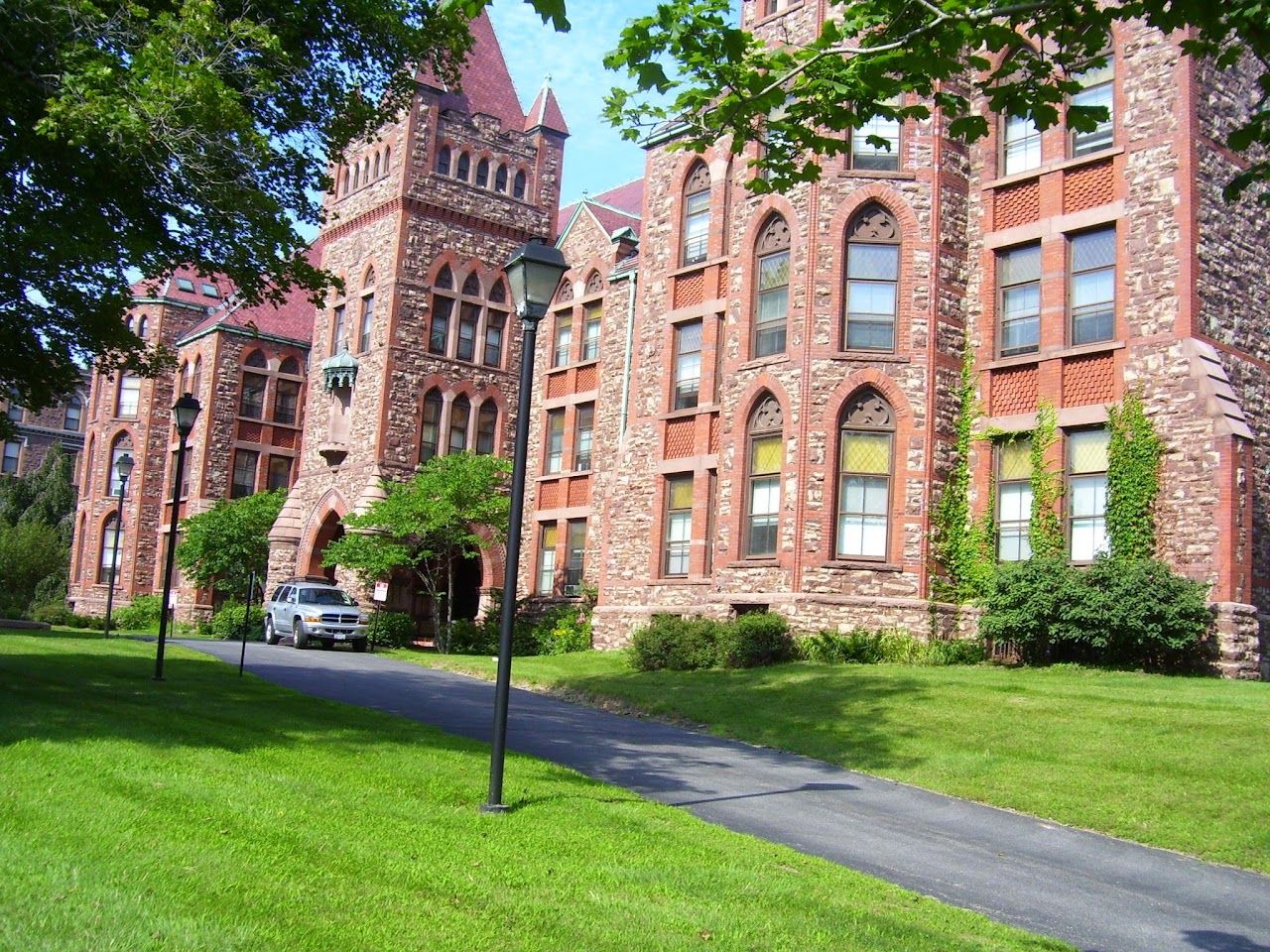 St Bernard'S Apts Ii