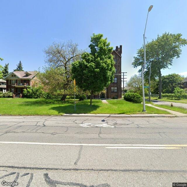 St Paul / Kingston Arms Apts