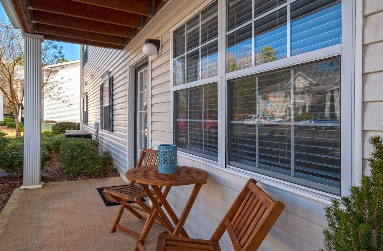 Sterling Woods Apts