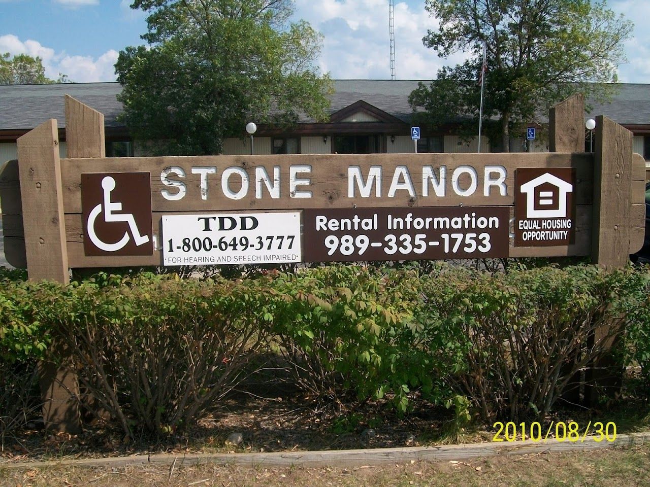 Stone Manor