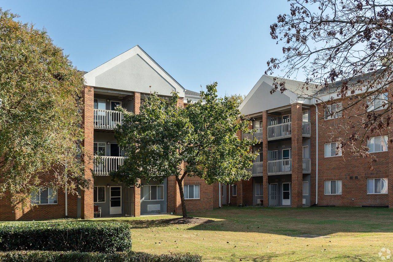 Stonebridge Manor