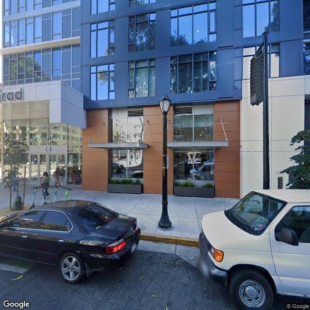 Story Plaza Apts