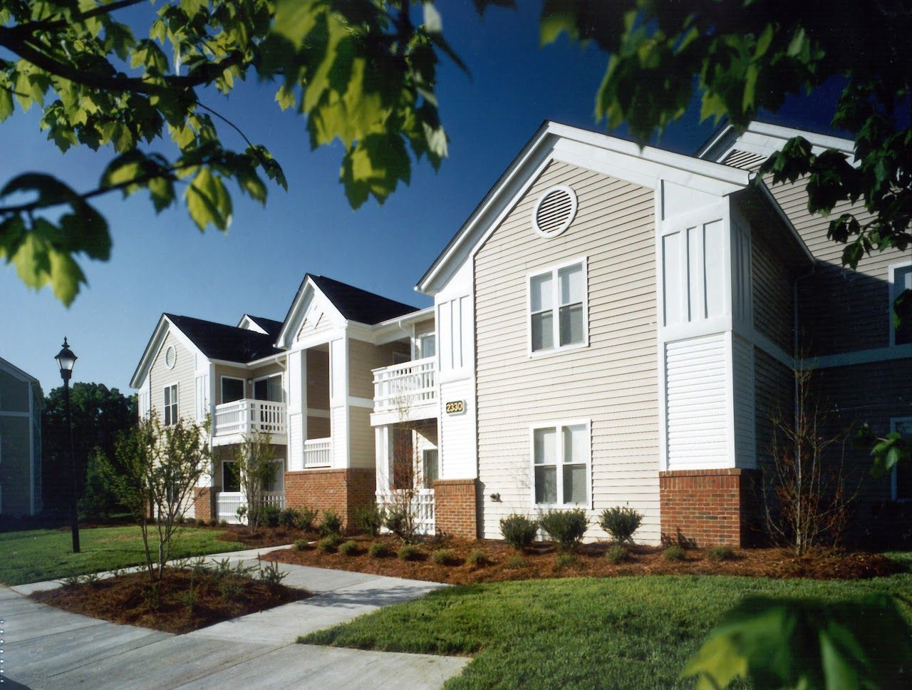 Summerfield Apts
