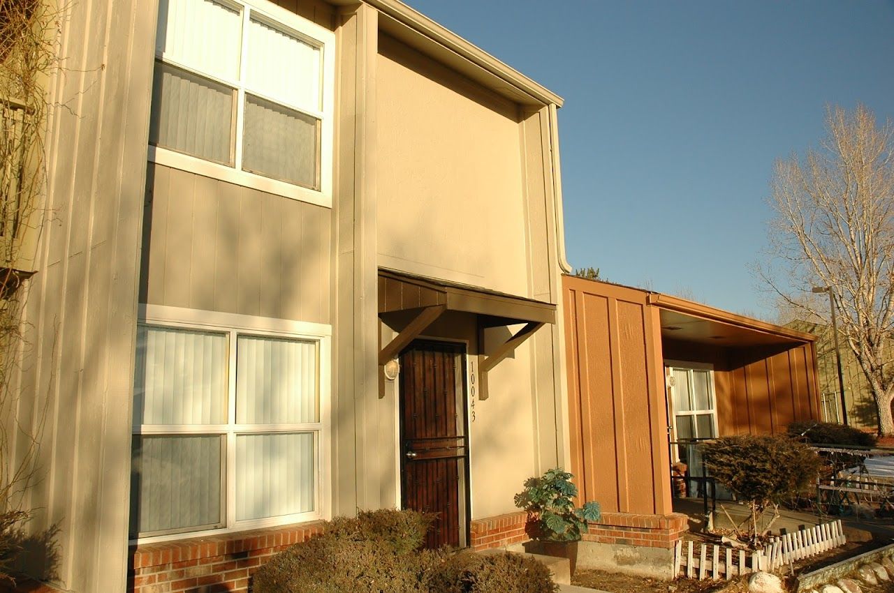 Summersong Townhouses