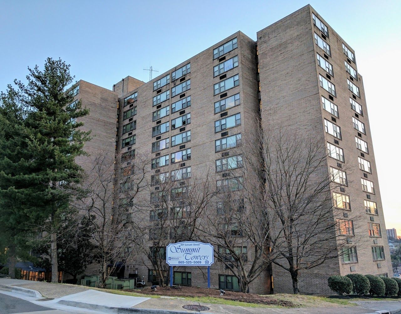 Summit Towers