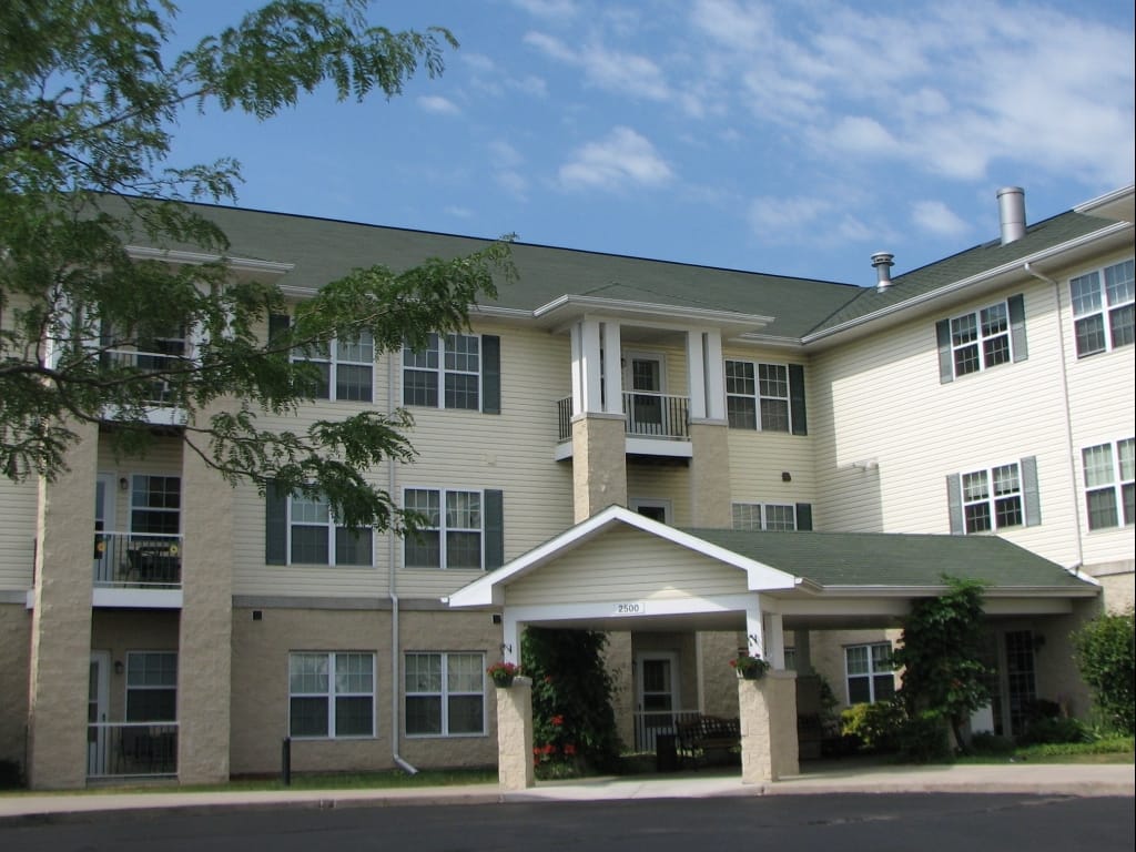 Sunrise Village Senior Apts