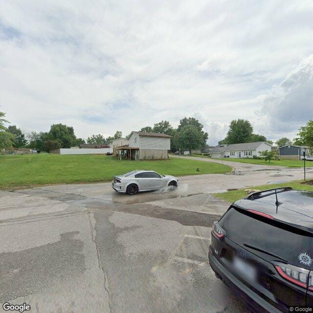 Sunset Point Apts