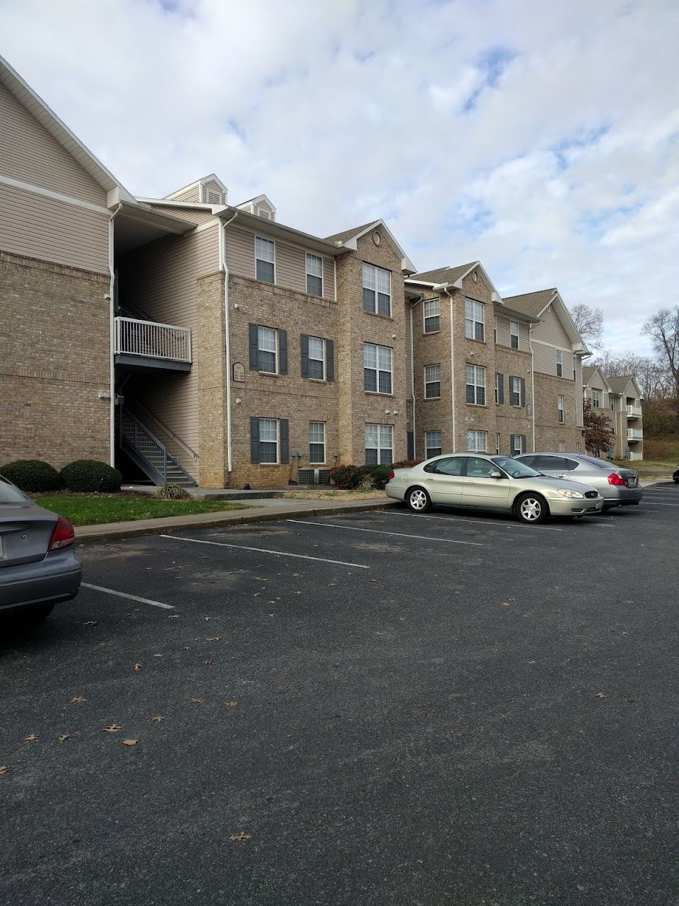 Sutherland Park Apts