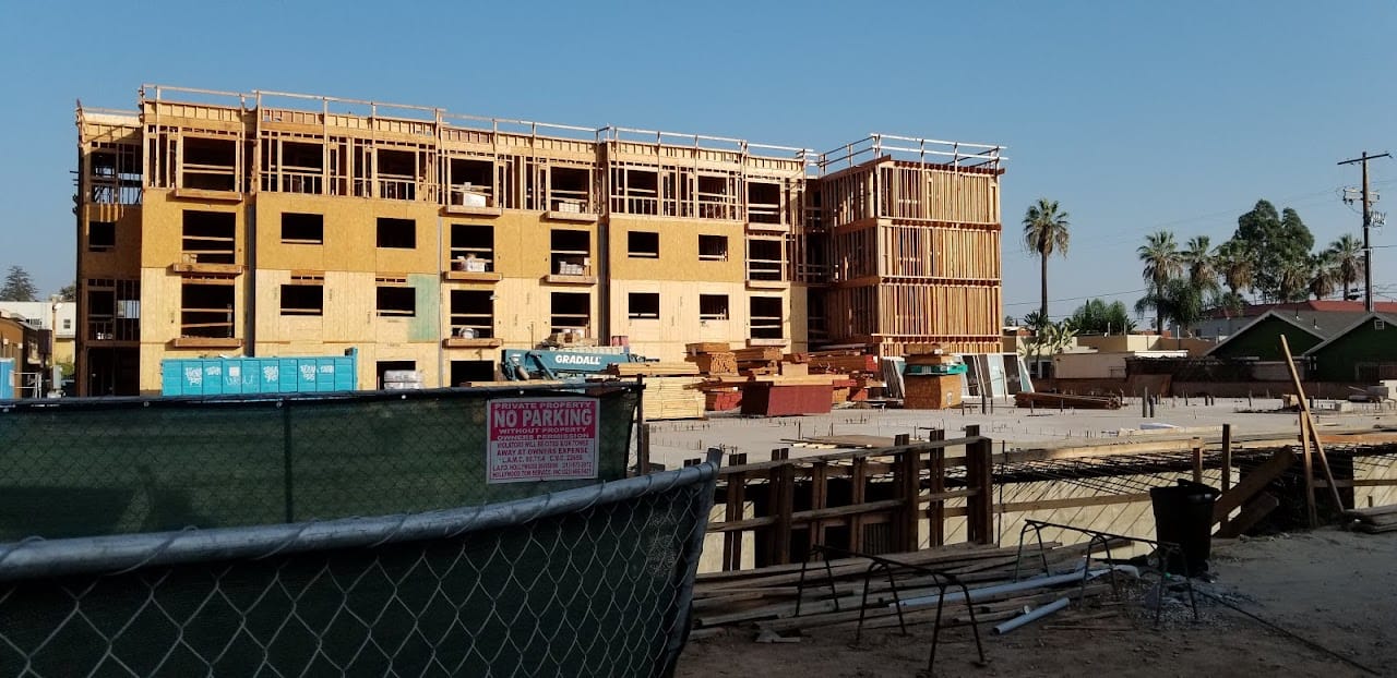 Swansea Park Senior Apts