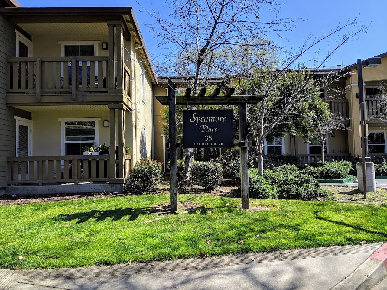 Sycamore Place