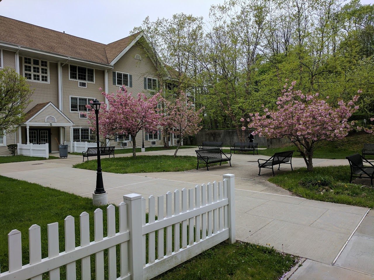 Tarryhill Apts
