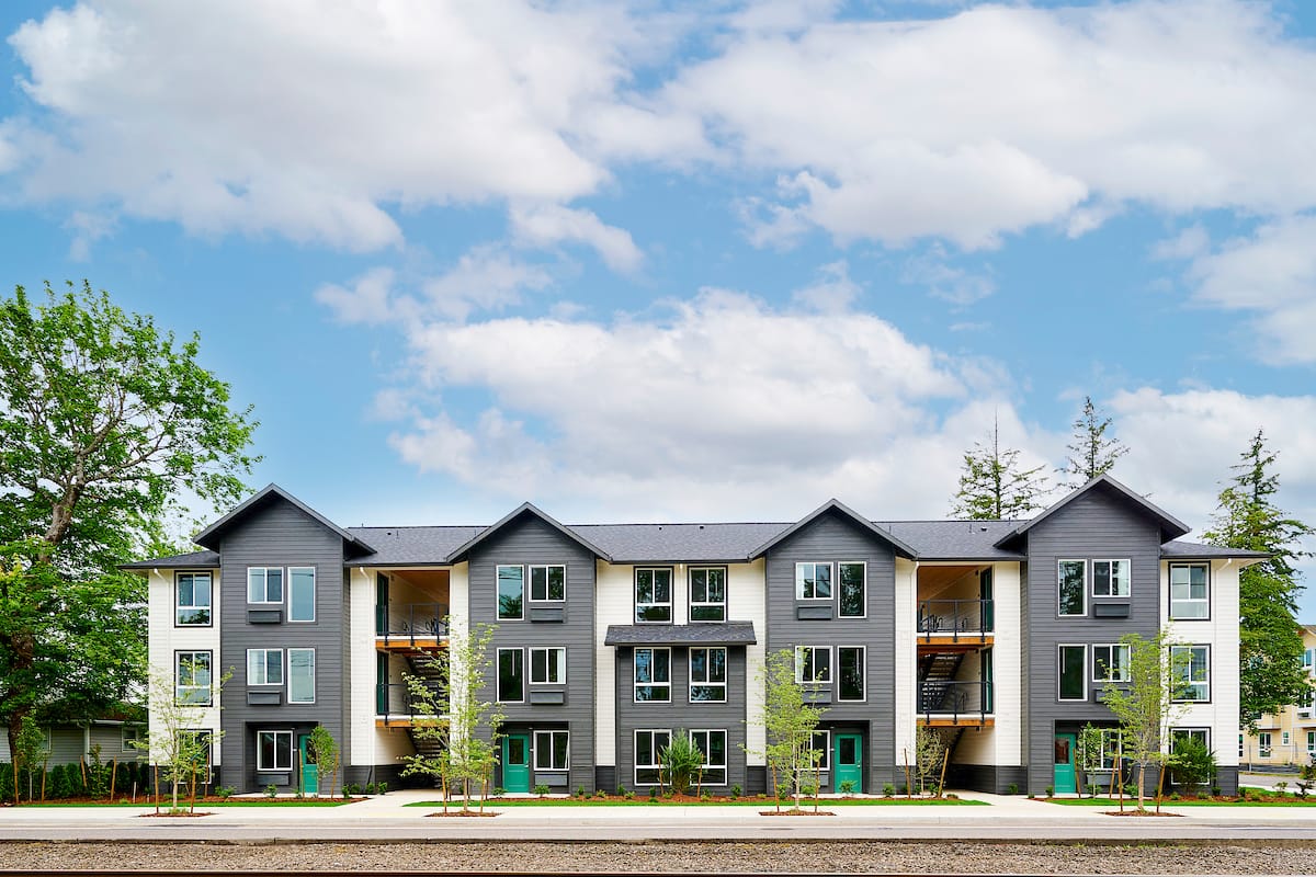 The Bria Apartments (Fka146th East West)